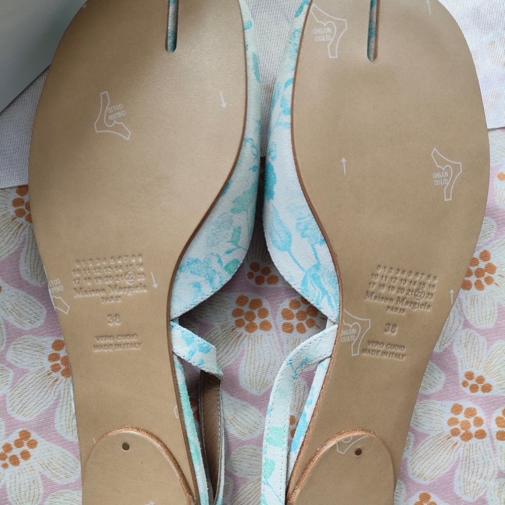 Maison Martin Margiela Mint & Pale Turquoise Floral Tabi Slingback Flats - Picture 5 of 5
